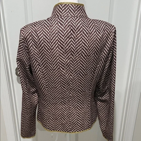 Chic Women's Herringbone Blazer - Brown - Picture 6 of 9